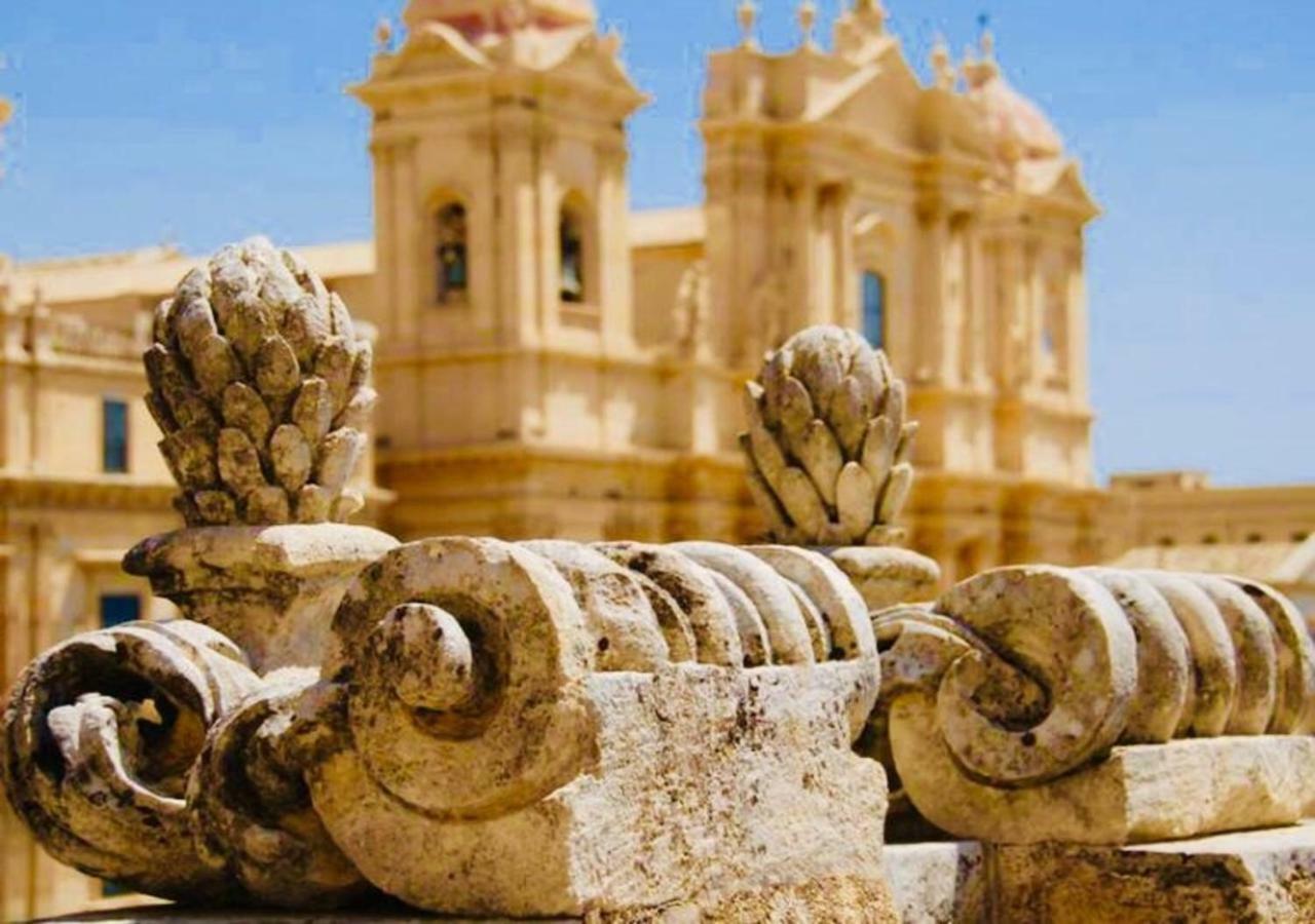 Appartamento The Stone Garden Noto Esterno foto